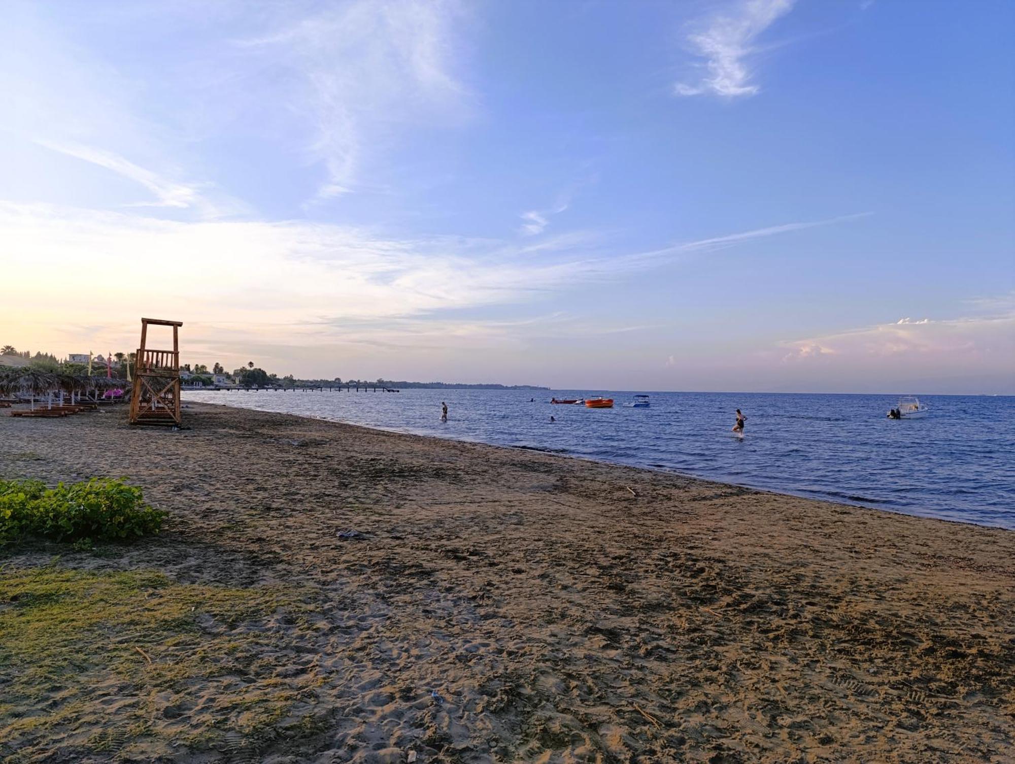 Cavos Sunrise Beach Apartments Kávos Zewnętrze zdjęcie
